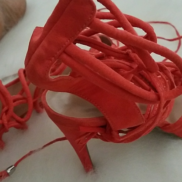 Orange shoes - Picture 2 of 4